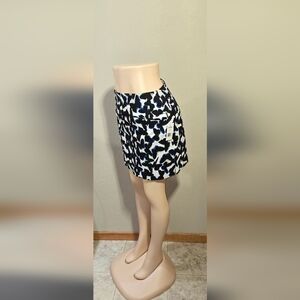 NWT Swing Control BUTTERFLY Stretch GOLF SKORT Size 8